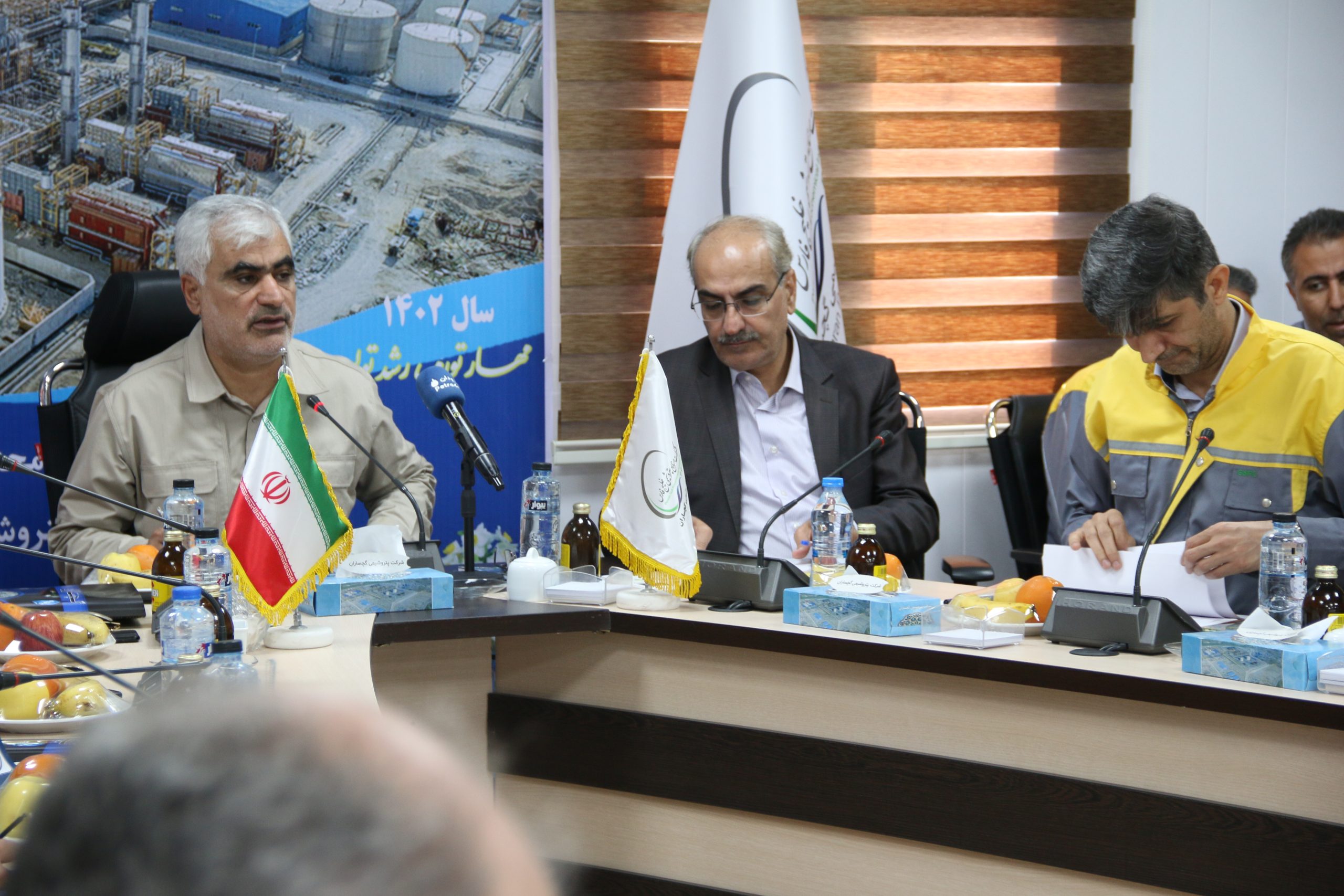 مهندس نشان‌زاده: گام های پایانی راه اندازی پتروشیمی گچساران/ فعالیت سیاسی در مجتمع‌ها، تخلف سازمانی است