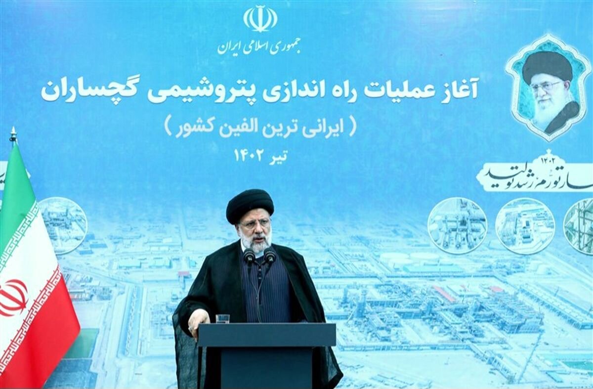 رئیس جمهور: کار در پروژه‌ پتروشیمی گچساران جهادی انجام شد