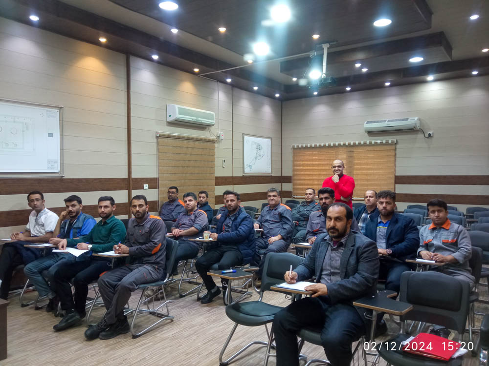 دوره آموزشی اصول تشریفات و پذیرایی