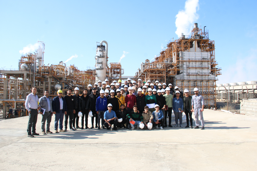 بازدید دانشجویان دانشگاه یاسوج از پتروشیمی گچساران